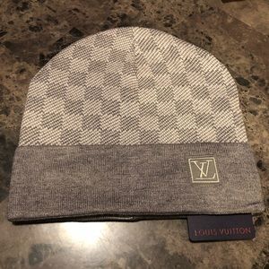 Louis Vuitton petit beanie